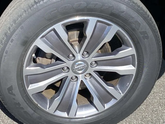 Used 2019 Black Nissan SL image 31