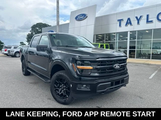 New 2026 Agate Black Metallic Ford XLT image 3