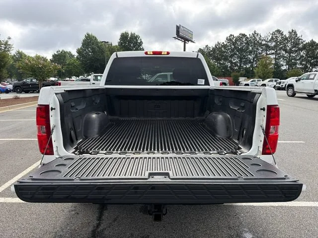 Used 2013 SUMMIT WHITE Chevrolet LT image 18