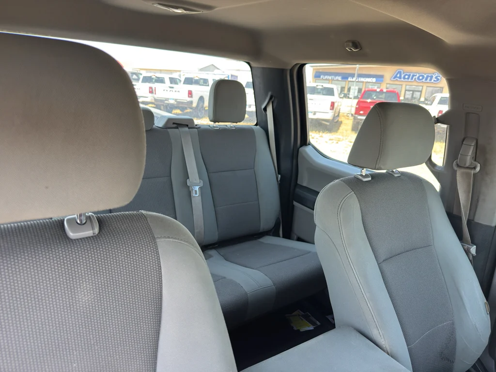Used 2017 Shadow Black Ford XL image 12