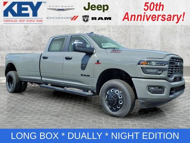 New 2026 Ceramic Gray Clear-Coat Exterior Paint RAM Big Horn image 1