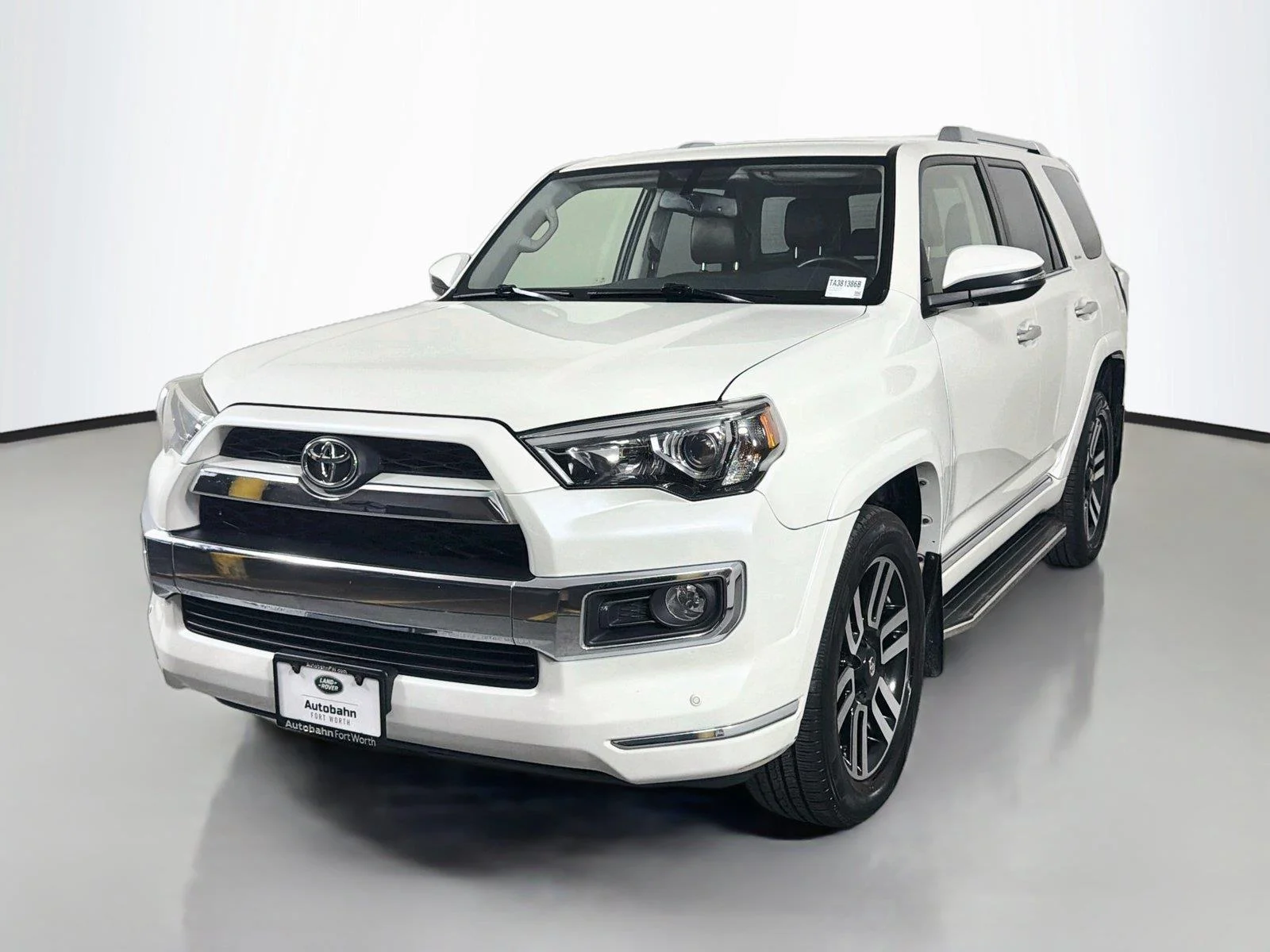 Used 2015 Blizzard Pearl White Toyota Limited image 1