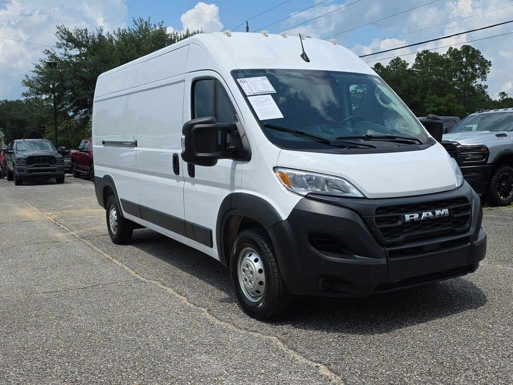 Used 2023 White Ram High Roof image 8