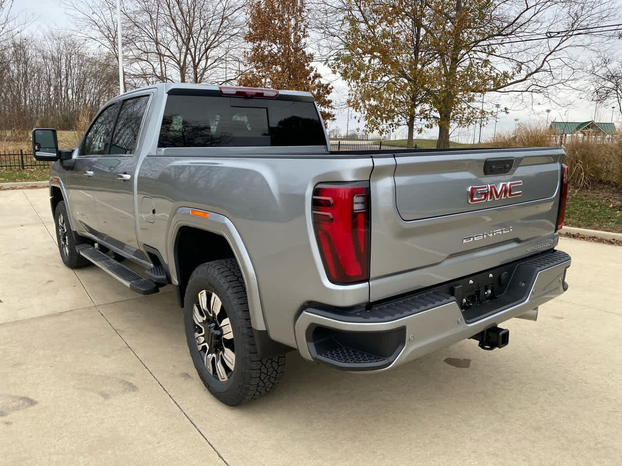 2026 GMC Sierra 2500HD Denali - Photo 8