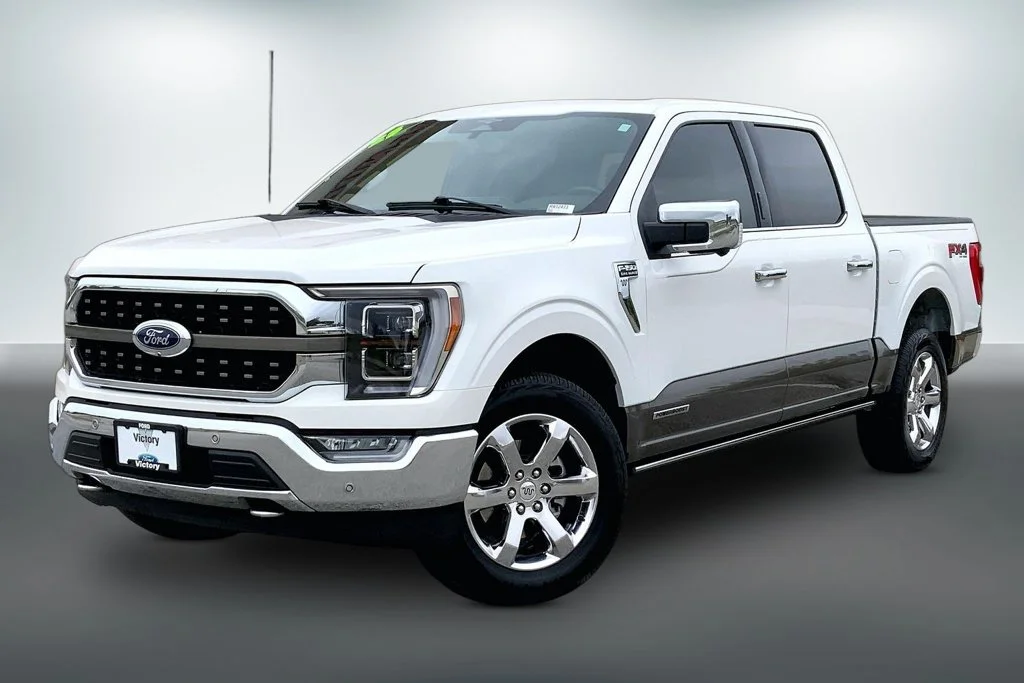 Used 2023 White Ford King Ranch image 2