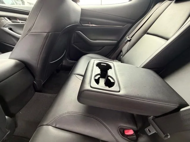 Used 2019 Blue Mazda Preferred image 17