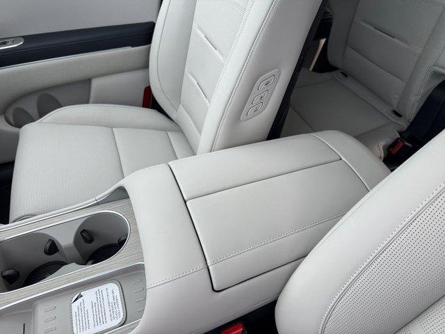 New 2026 Ecotronic Gray Pearl Hyundai Calligraphy image 35