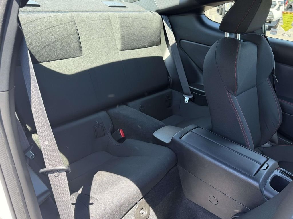 Used 2022 White Subaru Premium image 13