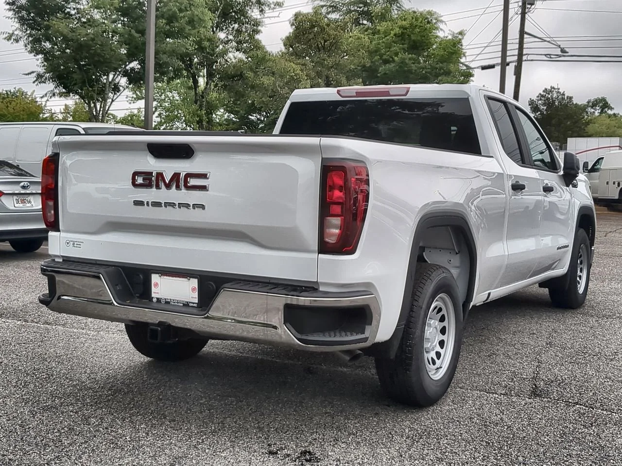 New 2026 Summit White GMC Pro image 8