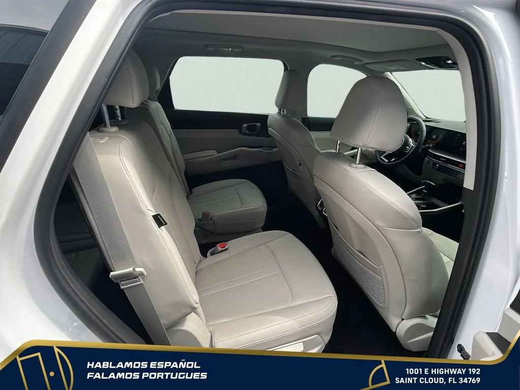 Used 2025 White Kia EX image 26