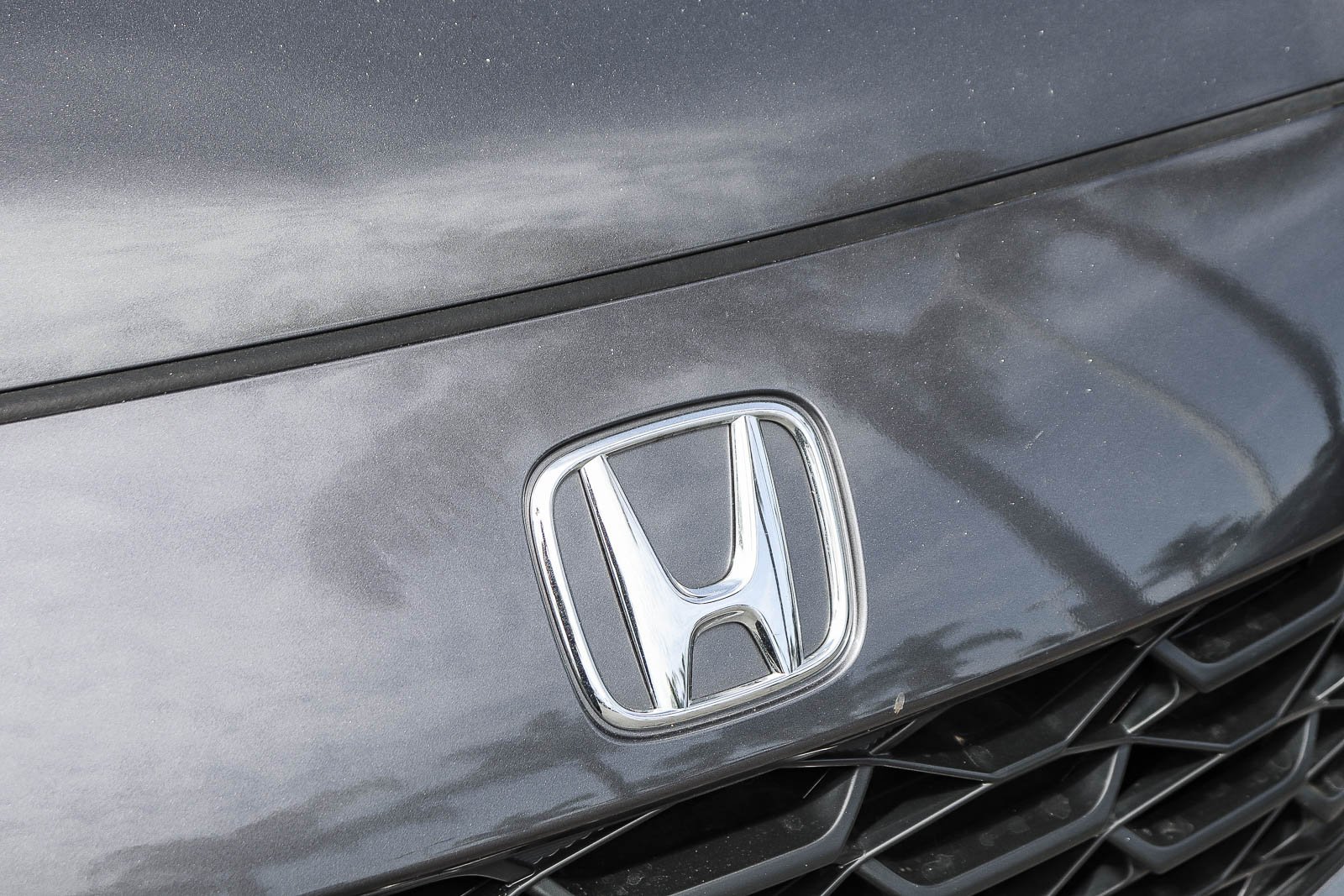Certified Used 2026 Platinum White Pearl Honda LX image 4