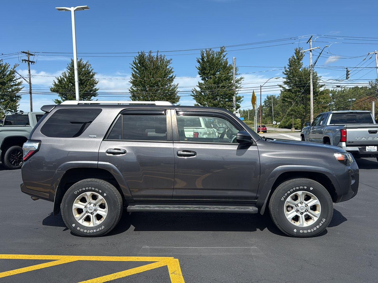 Used 2017 Magnetic Gray Metallic Toyota SR5 image 2