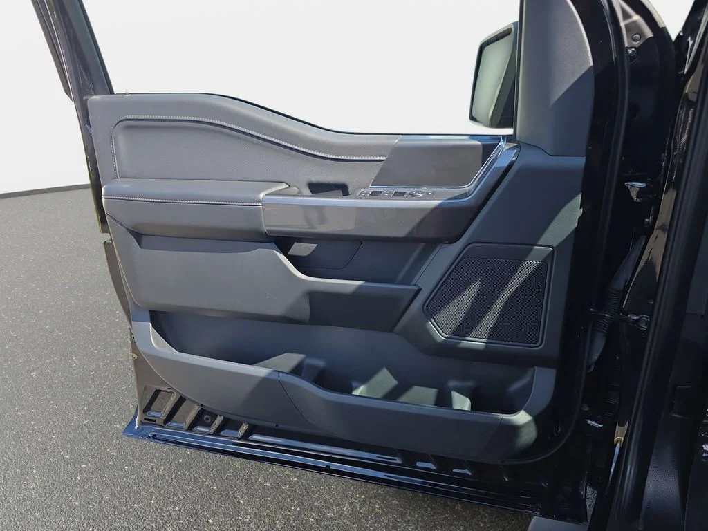 Certified Used 2023 Black Metallic Ford XLT image 24
