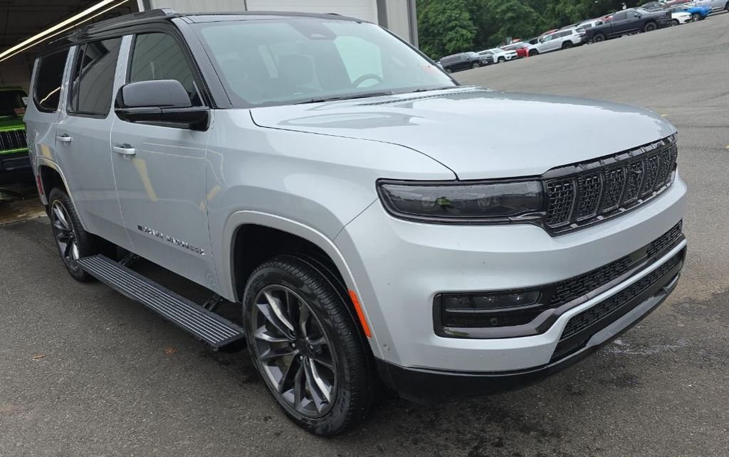 Used 2025 Silver Jeep Series III image 2