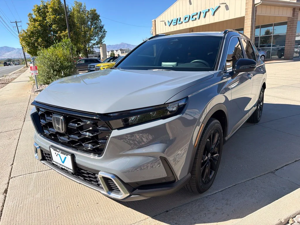 Used 2025 Gray Honda Sport Touring image 3