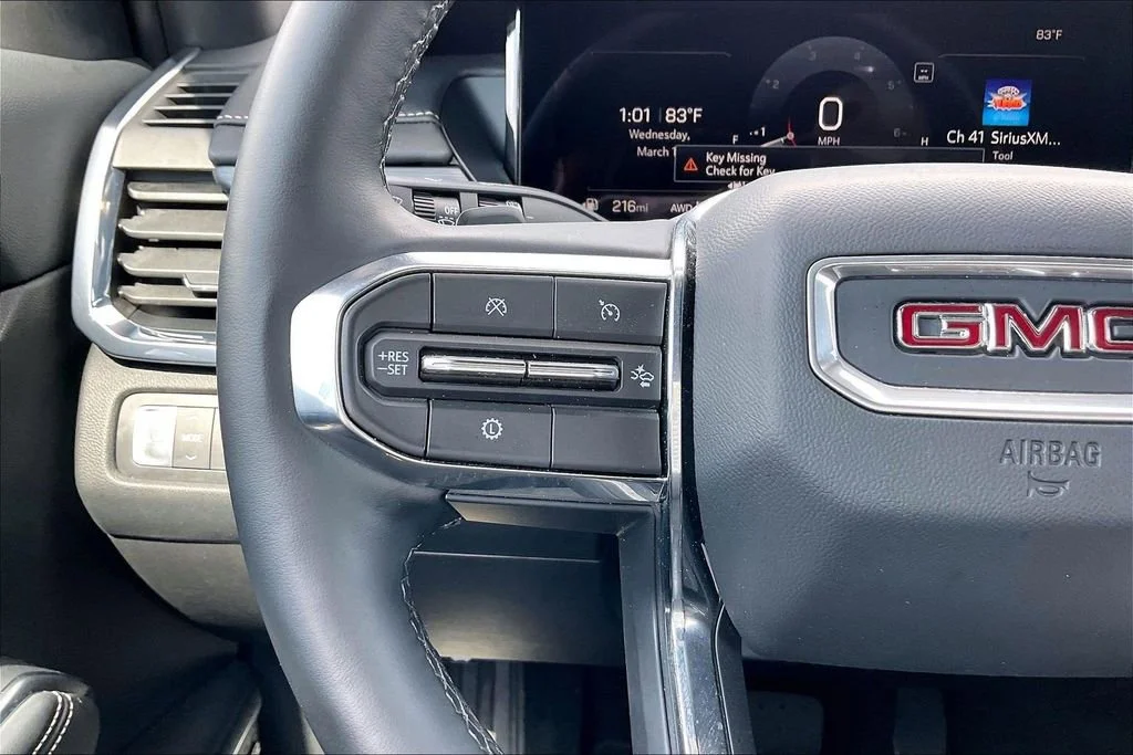 2025 GMC Acadia Elevation - Photo 10