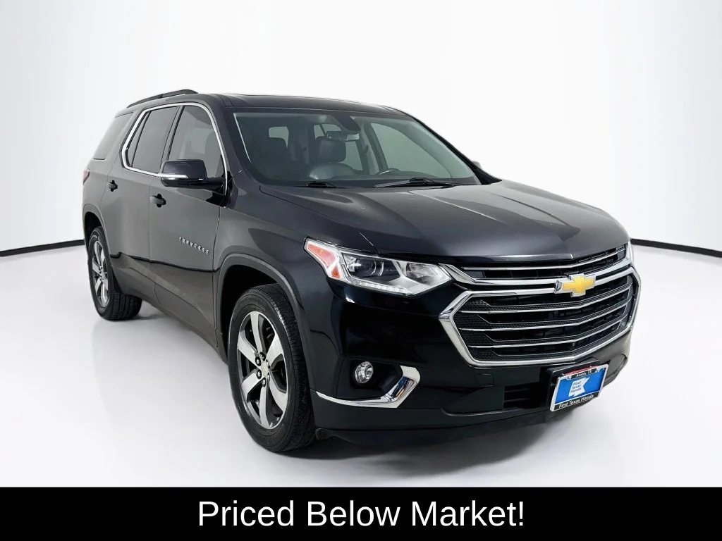Used 2019 Mosaic Black Metallic Chevrolet 3LT image 1
