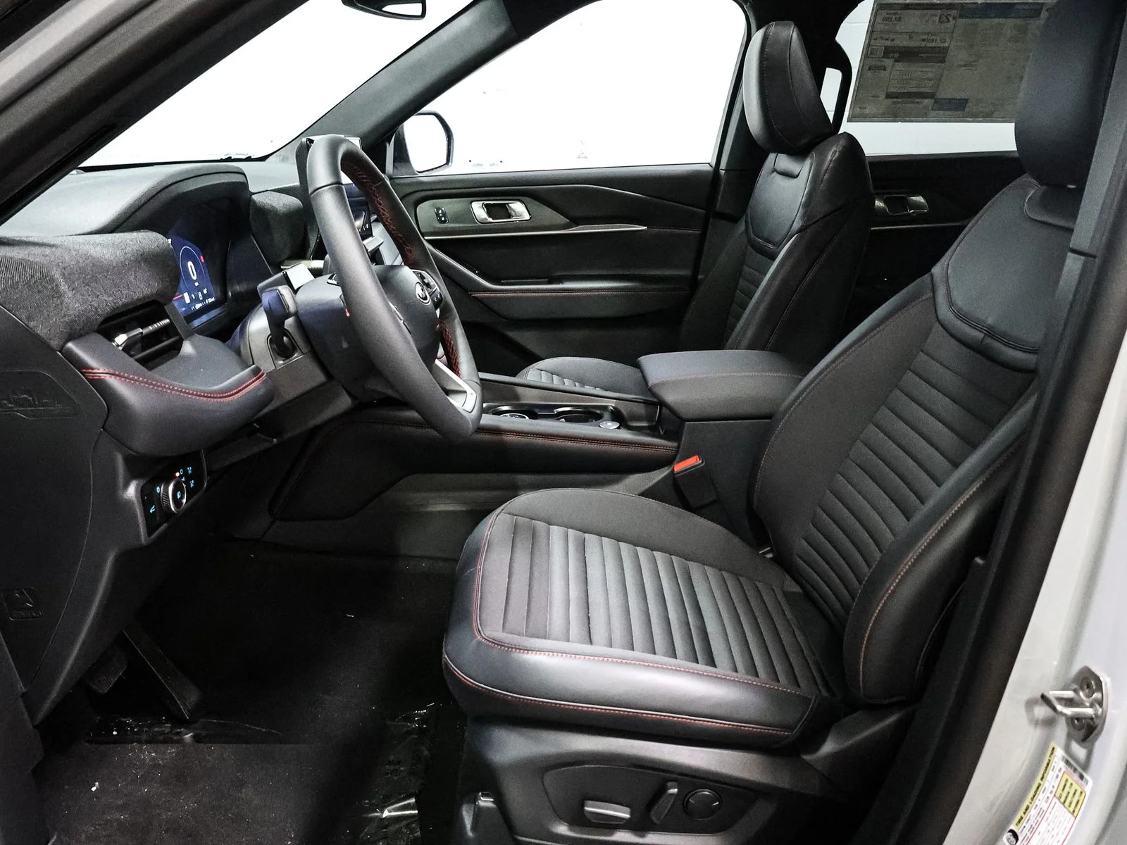 2026 Ford Explorer ST-Line - Photo 22