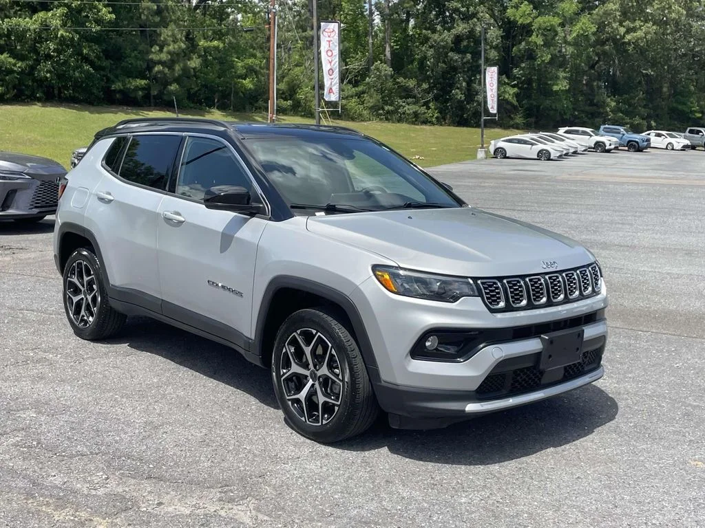 2025 Jeep Compass Limited 4X4's photo