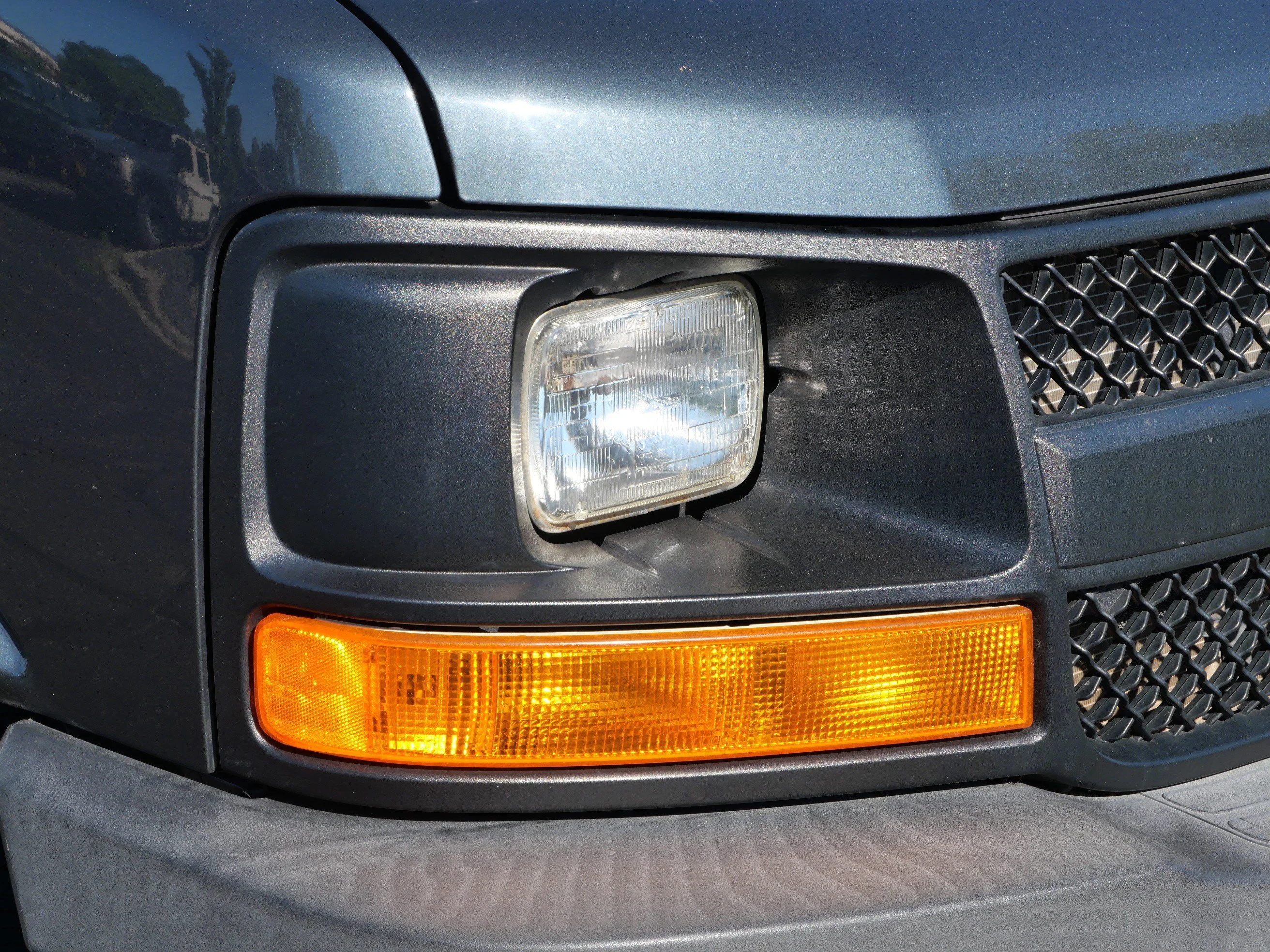 2017 Chevrolet Express Cargo Work Van - Photo 16