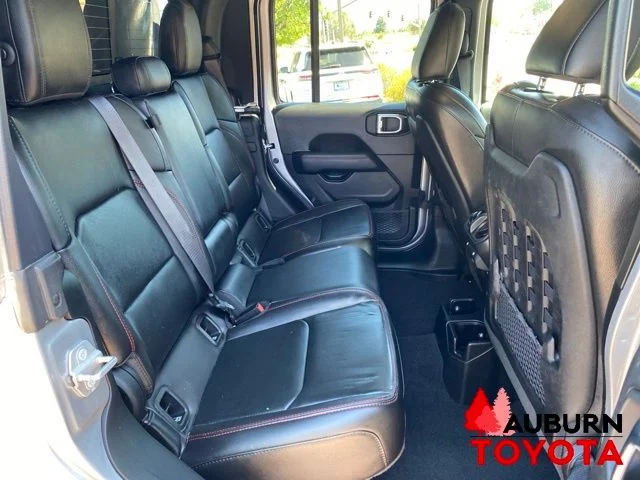 Used 2021 Silver Jeep Rubicon image 19