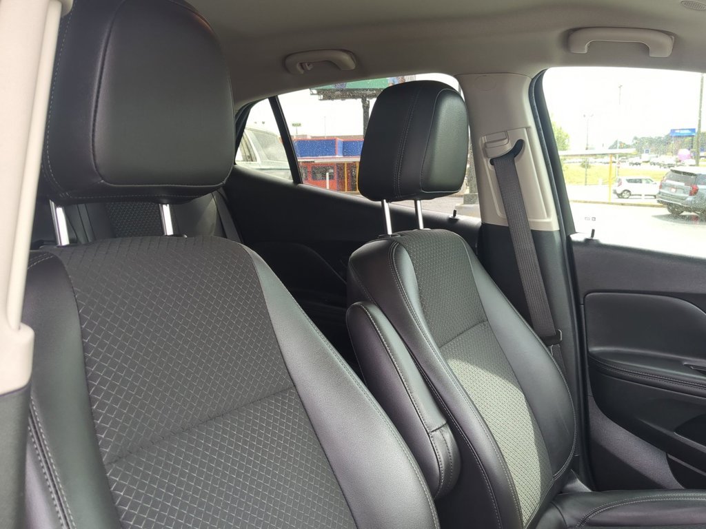 Used 2022 Ebony Twilight Metallic Buick Preferred image 26