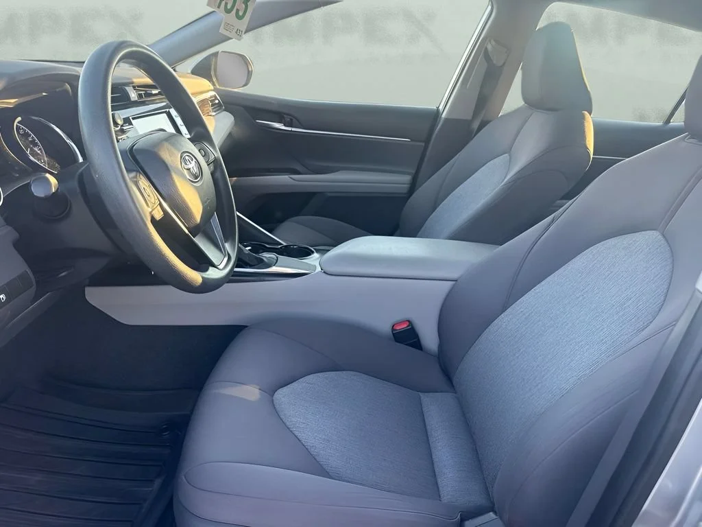 Used 2020  Toyota LE image 13