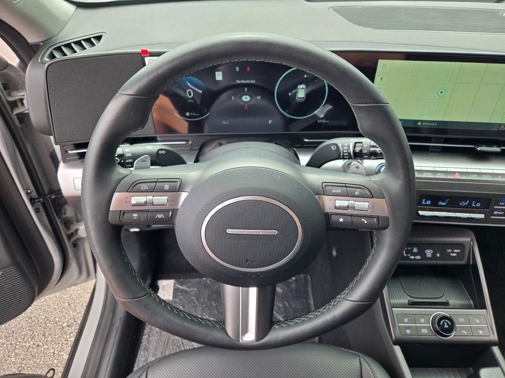 Used 2026 Cyber Gray Metallic Hyundai Limited image 34