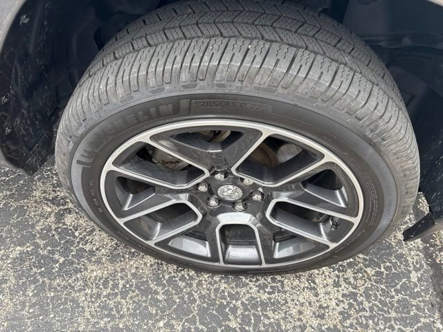 Used 2019 Granite Crystal Metallic Clearcoat Ram Laramie image 5