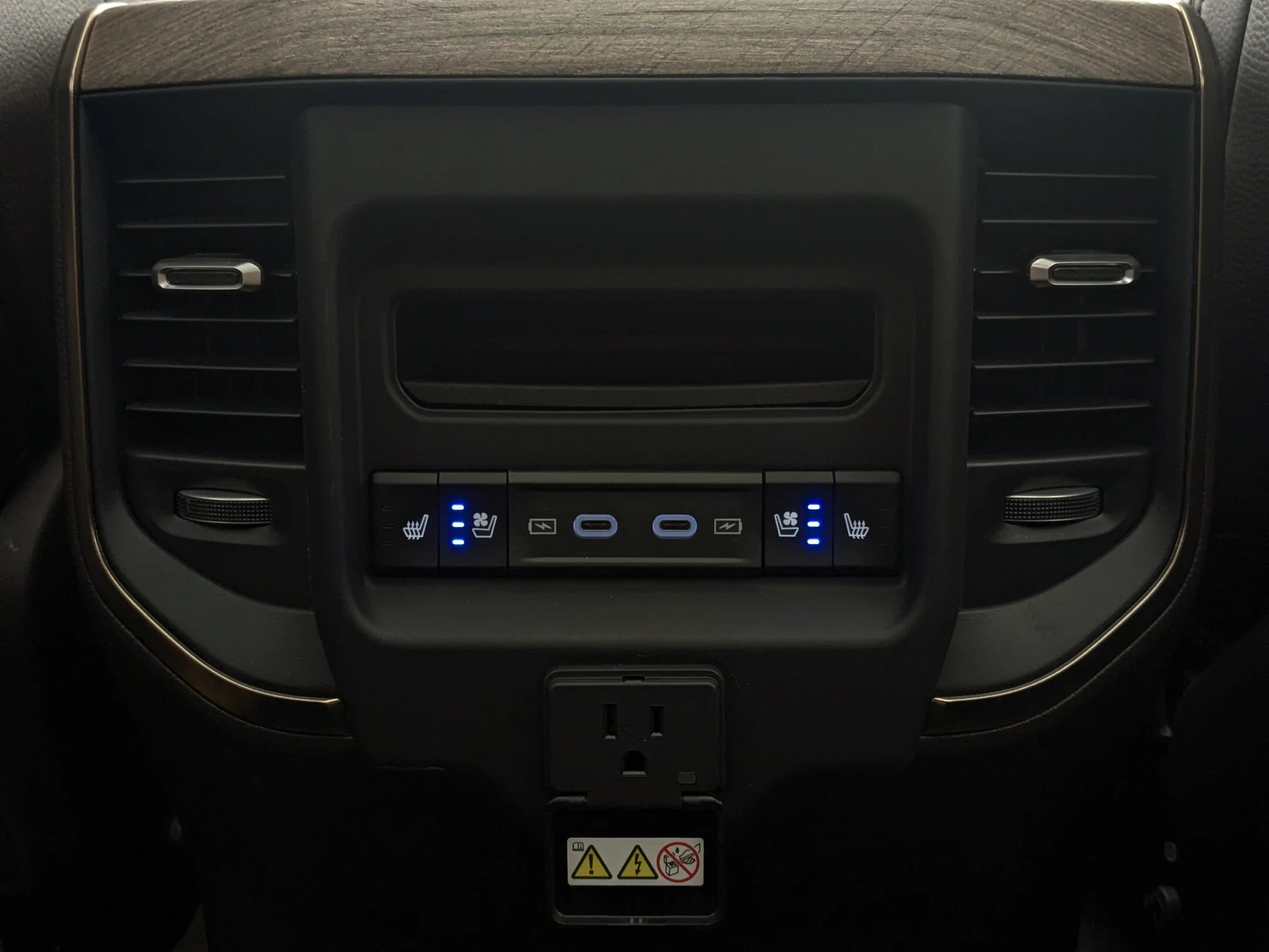 New 2026 Red RAM Limited Longhorn - - Level A Grp - Pano Sunroof - 14.4 Uconnect NAV - Head-Up Display & More! image 29
