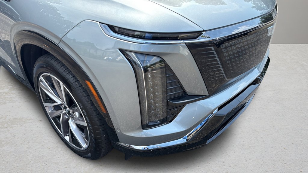 Certified Used 2026 Argent Silver Metallic Cadillac Sport image 10