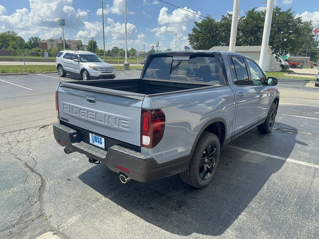 2026 Honda Ridgeline Black Edition, photo 5 of 12