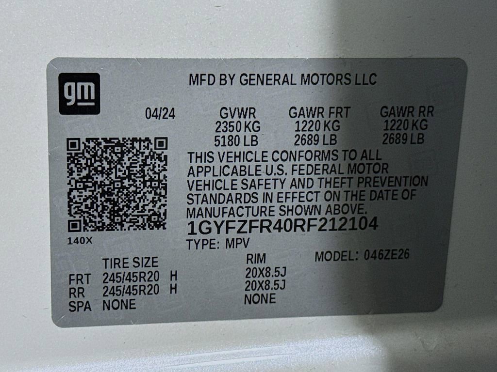 Used 2024 Crystal White Tricoat Cadillac Sport image 30