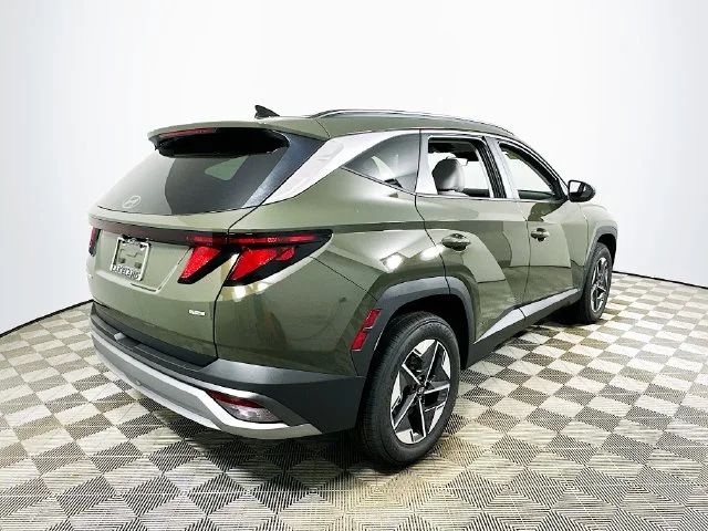 New 2026 Hyundai TUCSON SEL