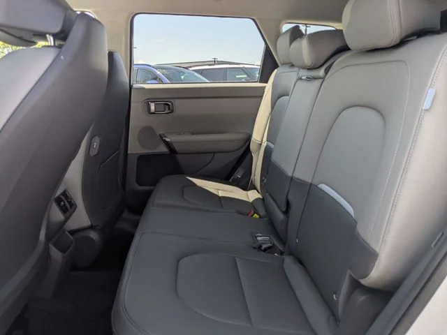New 2027 Snow White Pearl Kia EX image 14