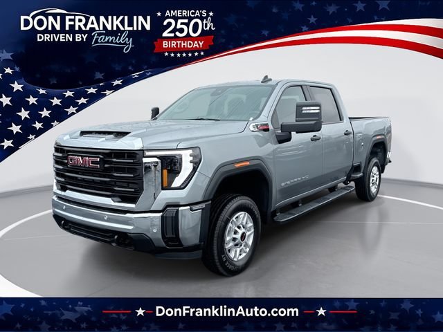 2026 GMC Sierra 4WD Crew Cab Standard Box Pro's photo