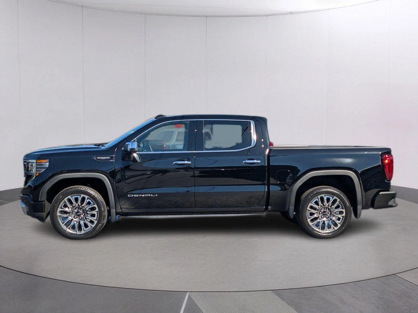 New 2026 Onyx Black GMC Denali Ultimate image 2