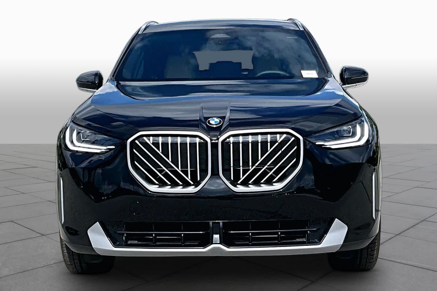Used 2026 475/Black Sapph BMW 30 xDrive image 3