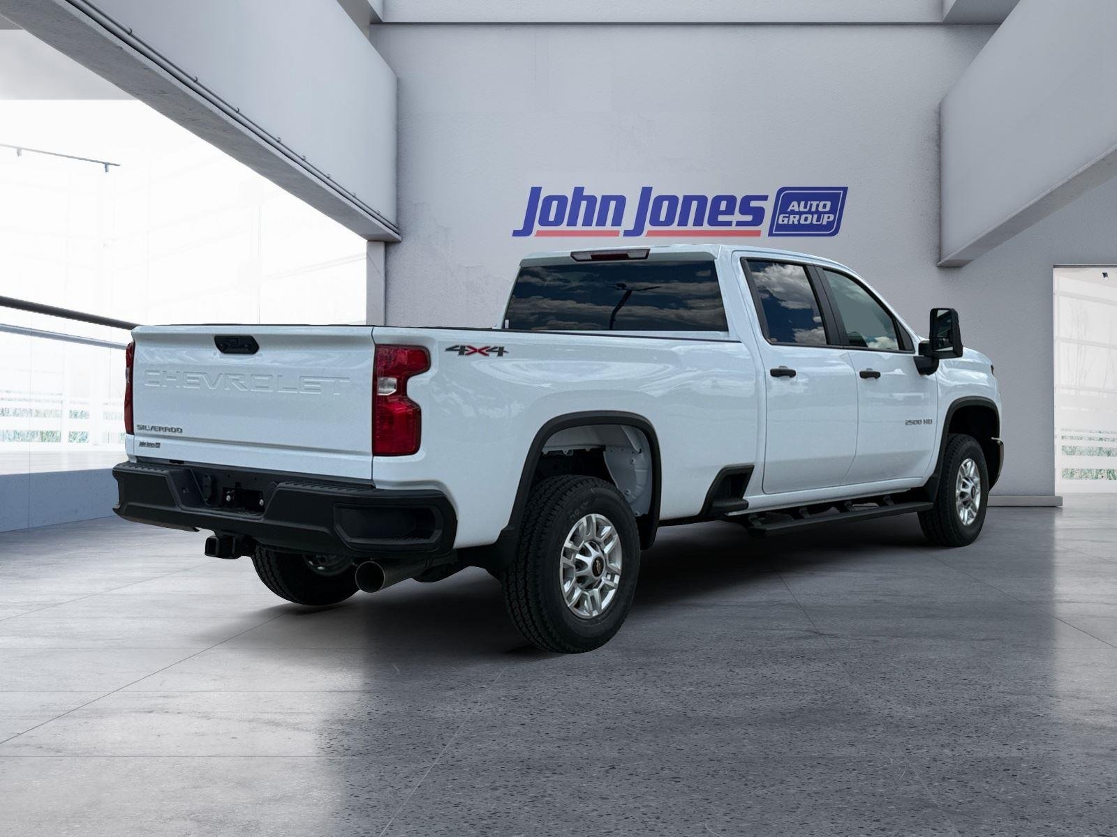 New 2026 Summit White Chevrolet WT image 5