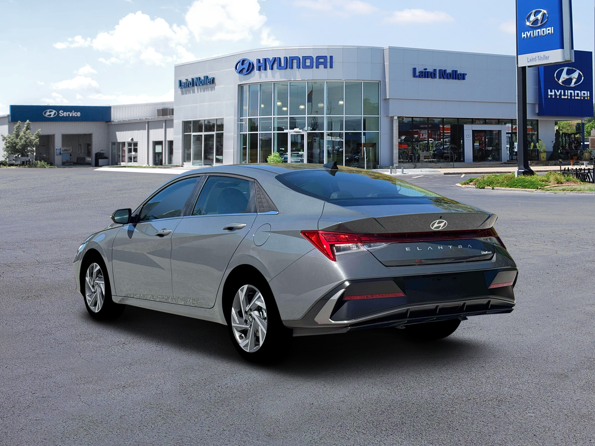 View vehicle photo 4