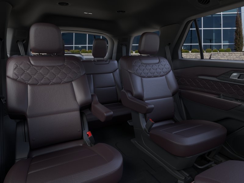New 2026 Carbonized Gray Metallic Ford Platinum™ image 34