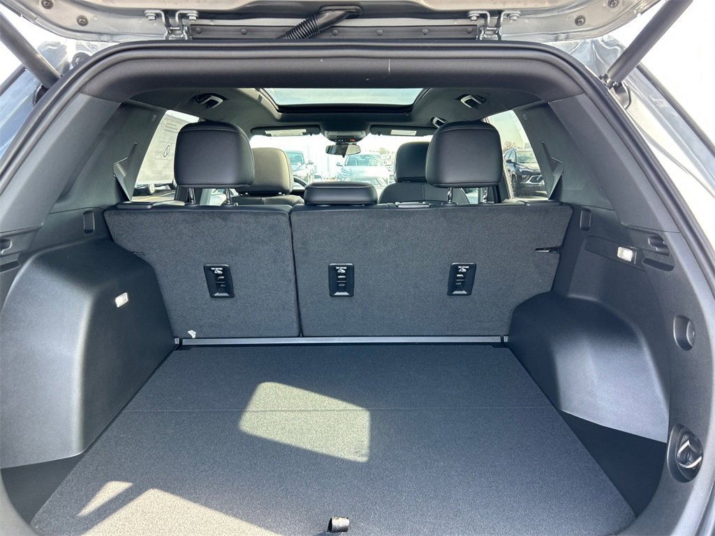 2026 GMC TERRAIN - Image 33