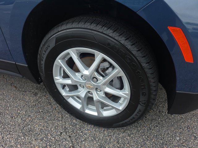 Used 2024 Blue Chevrolet LT image 9