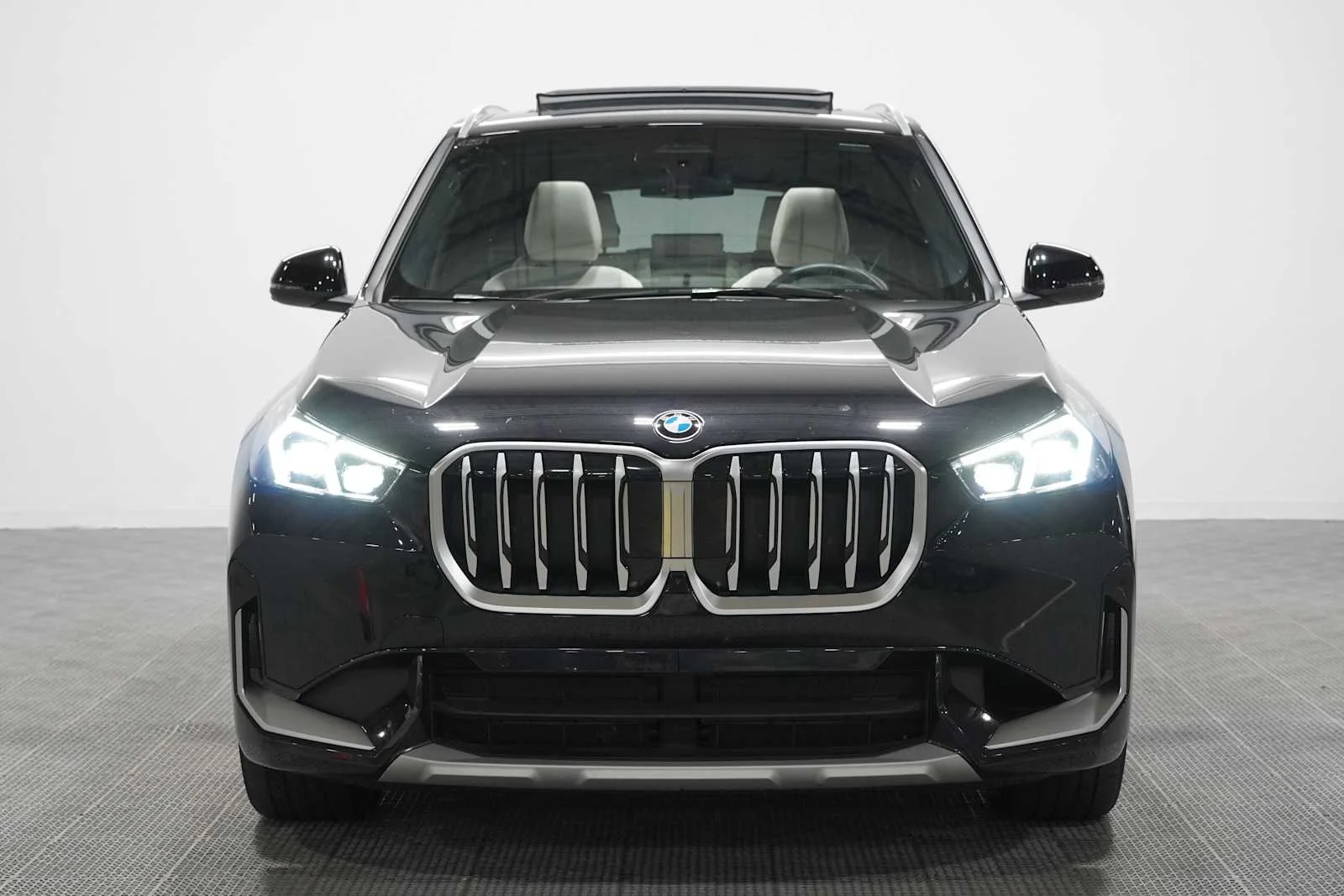 Certified Used 2026 Black Sapphire Metallic BMW xDrive28i image 2