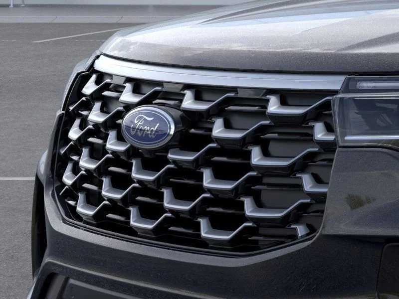 New 2026 Agate Black Metallic Ford Platinum™ image 17