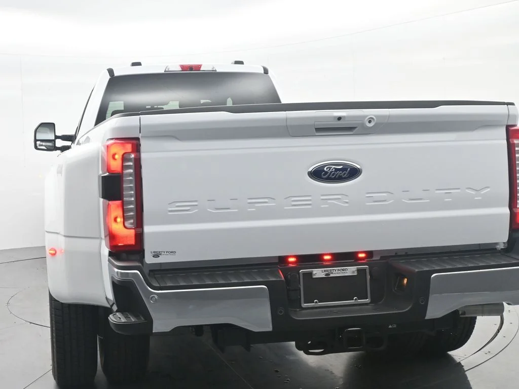 New 2026 Oxford White Ford F-350® XLT image 8