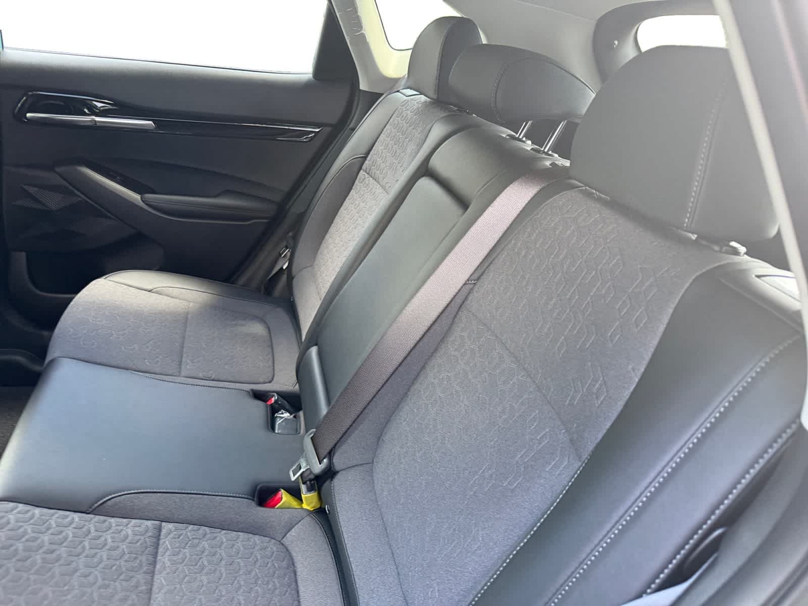 New 2026 Pluton Blue/Black Roof Kia S image 22