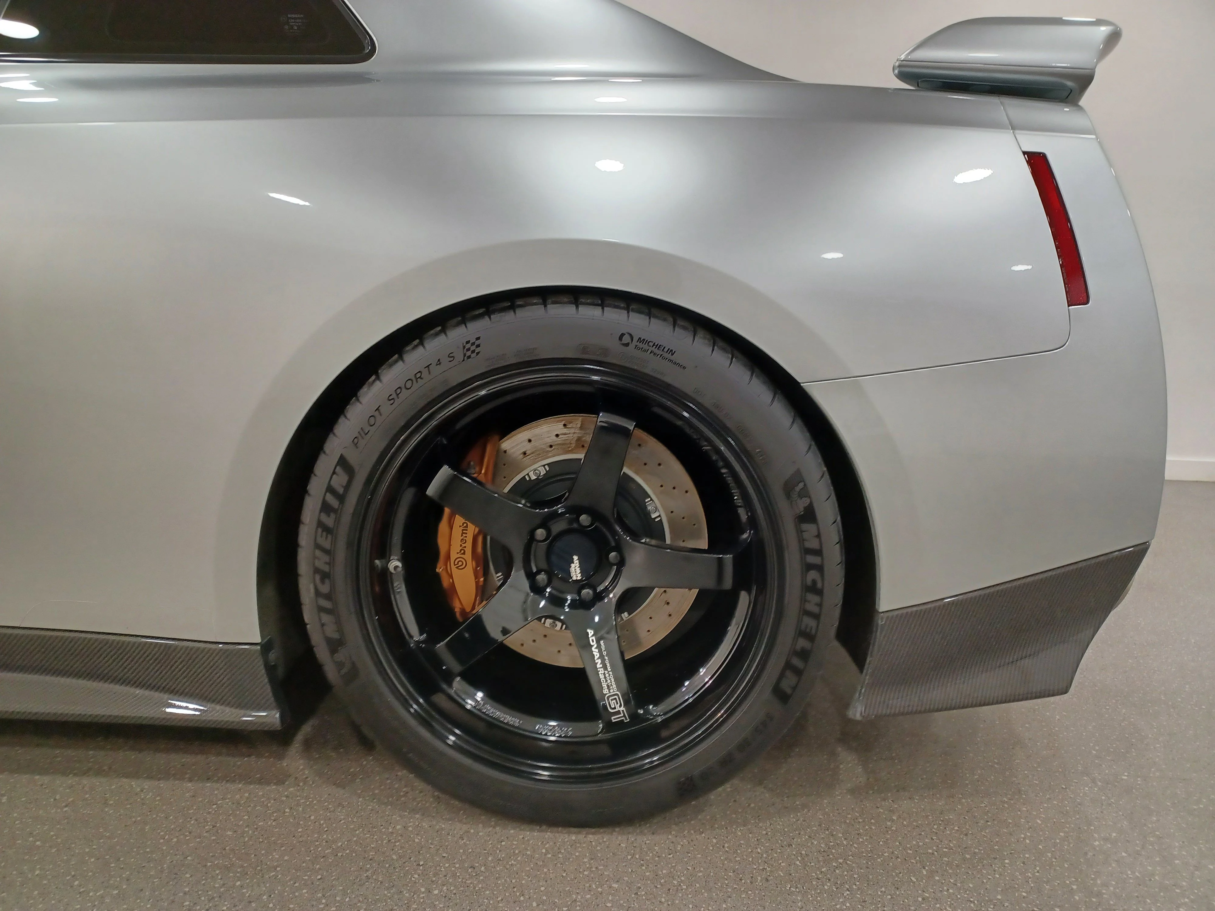 Used 2009 Silver Nissan Premium AWD*480HP!!! | Advan Wheels | Brembo Brakes | Htd Alcantara Seats | Bose Audio | Nav image 19