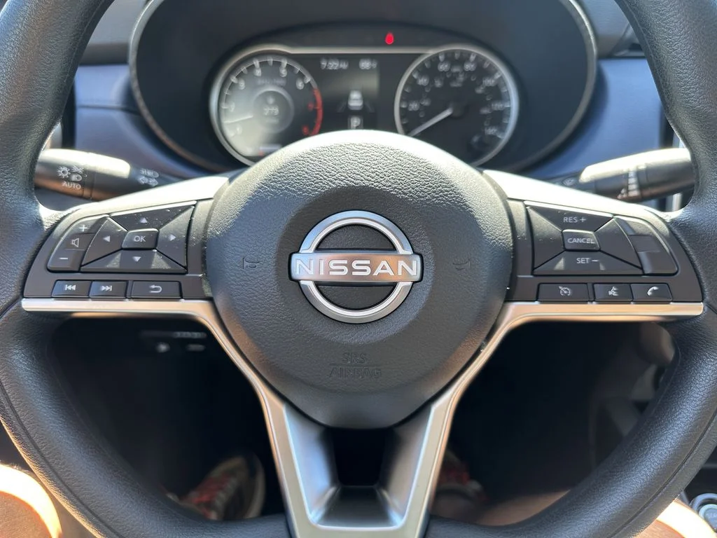 2025 Nissan Versa Sedan SV - Photo 16