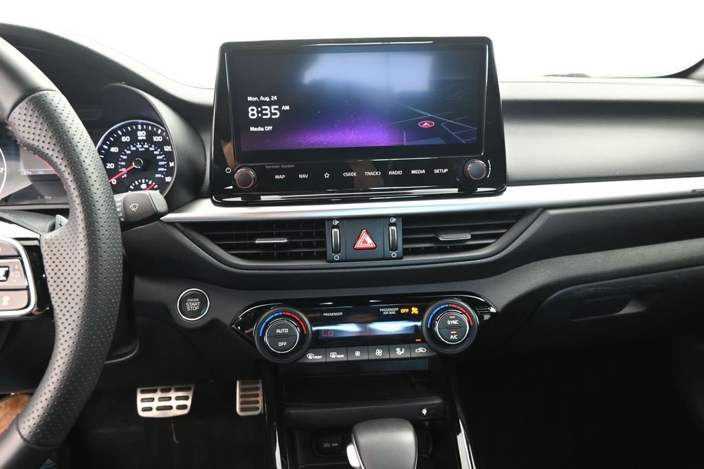 Used 2023 Snow White Pearl Kia GT image 11